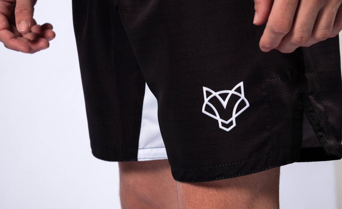 Bermuda No-Gi Jiu-Jitsu FOX FW Preta Ripstop Detalhes Brancos