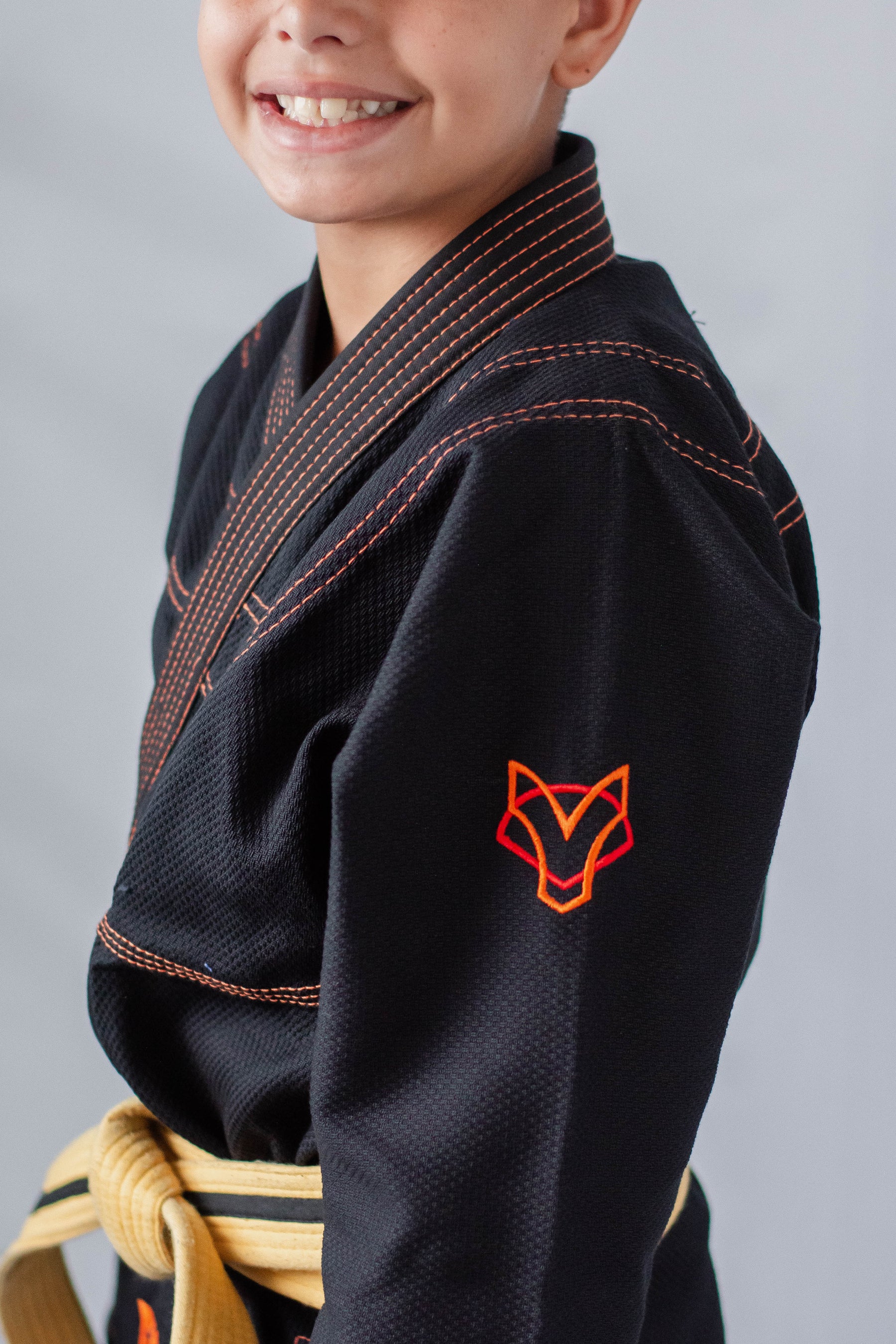 Kimono Masculino Kids Fox™ - Preto com Laranja