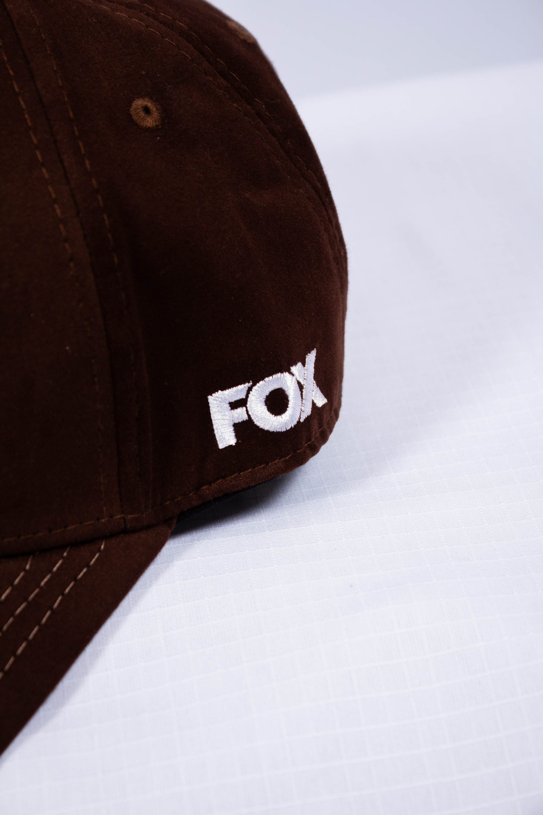 Boné Jiu-Jitsu FOX FW Marrom Bordado Branco