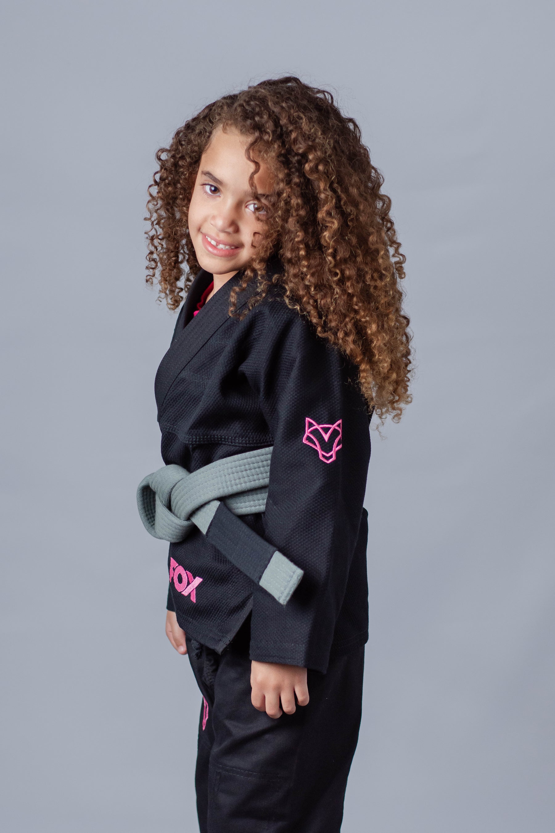 Kimono Feminino Kids Fox™ - Preto com logo Rosa